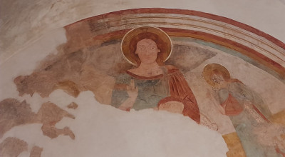 Tornano a splendere gli affreschi nella chiesetta di Santa Lucia